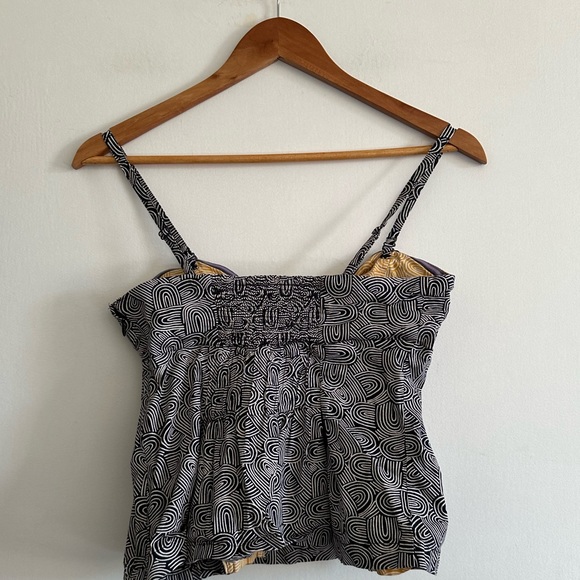 Anthropologie Odille Navy/Yellow Geometric Bow Structured Tank Top Size 0 EUC - Picture 5 of 8